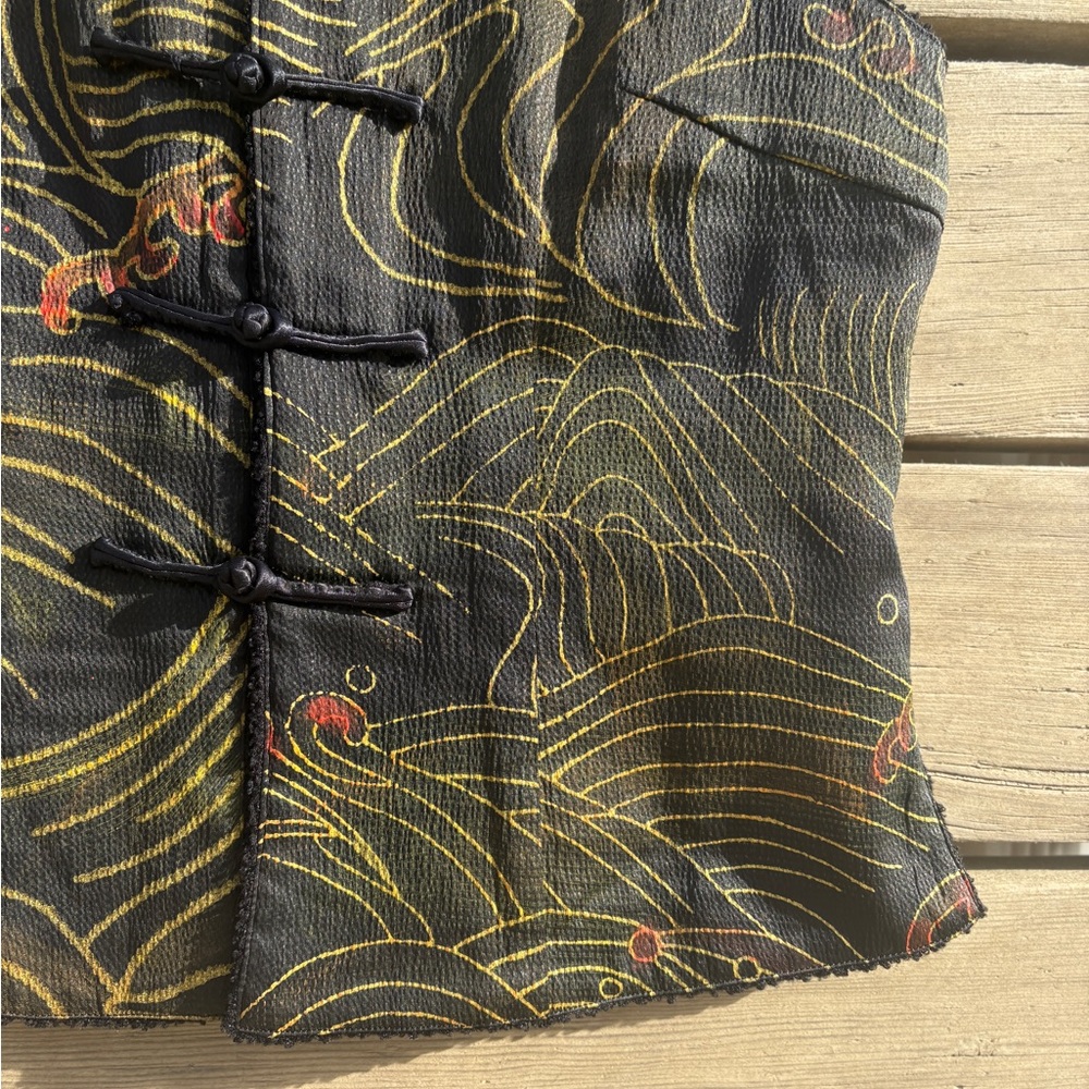 Vintage Asian Style fleece lined Black and Gold Patterned Vest - Picture 8 of 15